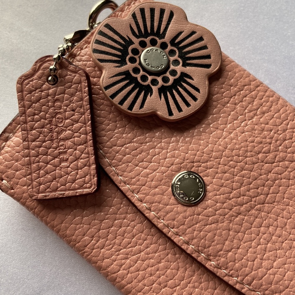 Coach tea rose card holder - Picture 3 of 7